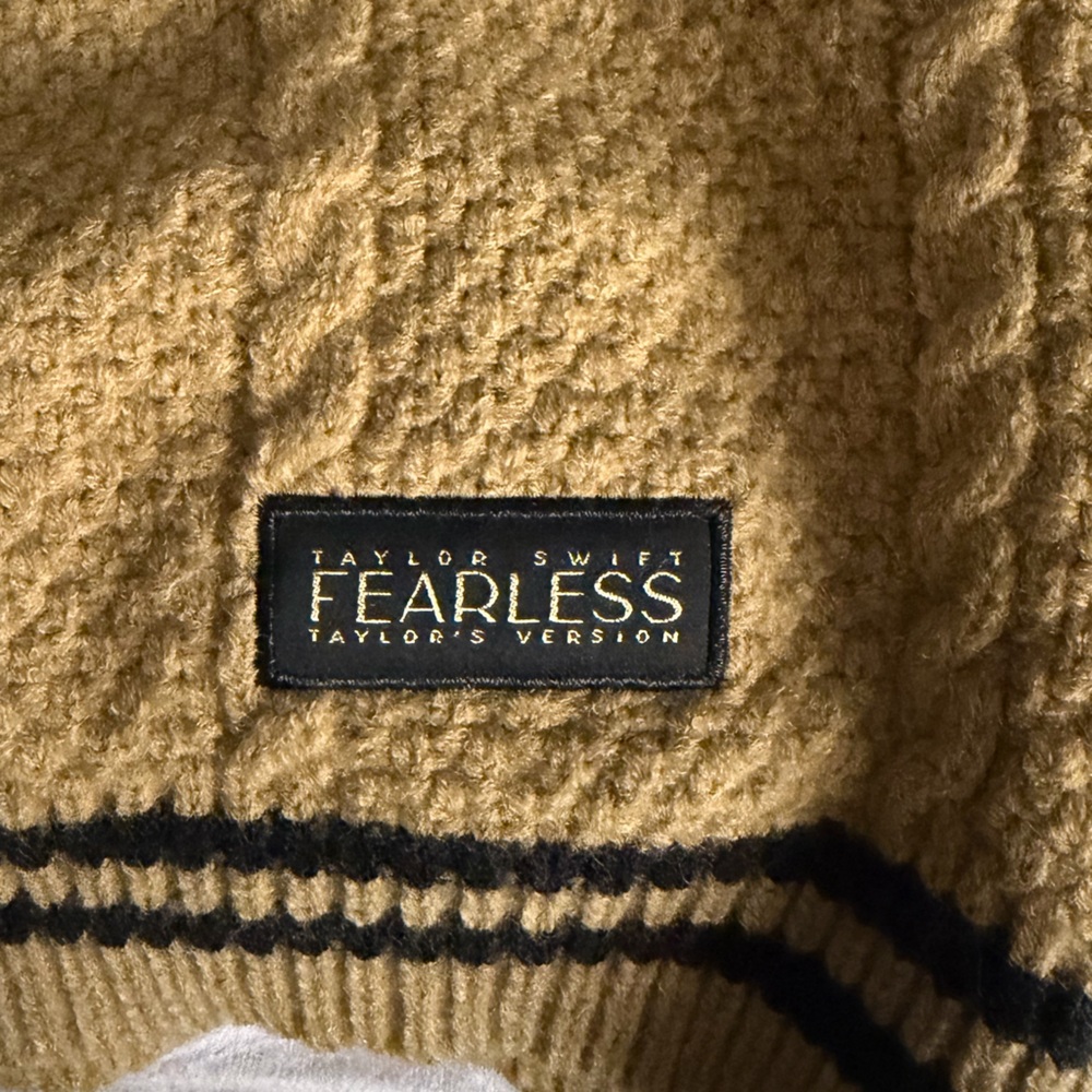 Taylor Swift Fearless Authentic Cardigan - Picture 3 of 6